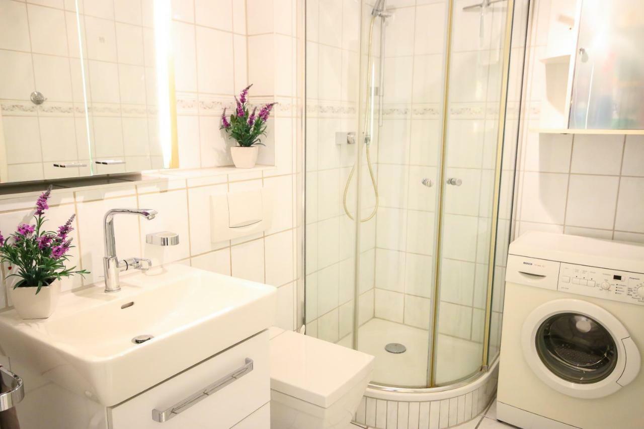 Ferienwohnung Min Herzing รอสต็อค ภายนอก รูปภาพ